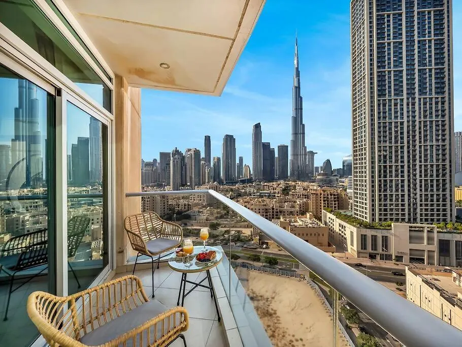 2Br Burj Khalifa View In Downtown Dubai Villa