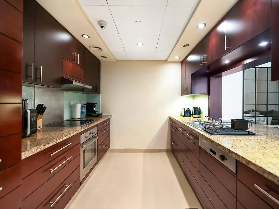 Holiday home 2Br Burj Khalifa View In Downtown Dubai Villa United Arab Emirates